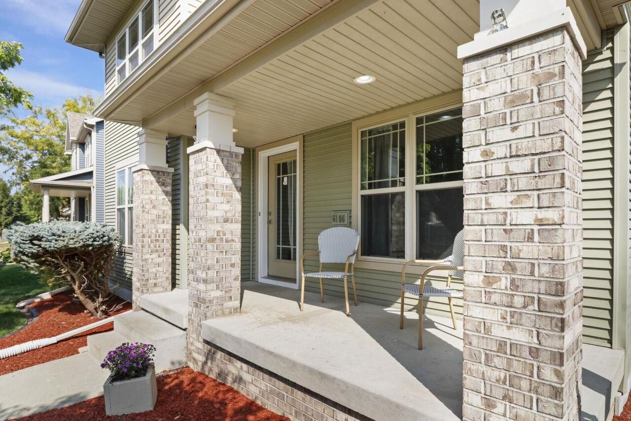 Property Photo:  6106 Eagle Cave Drive  WI 53558 