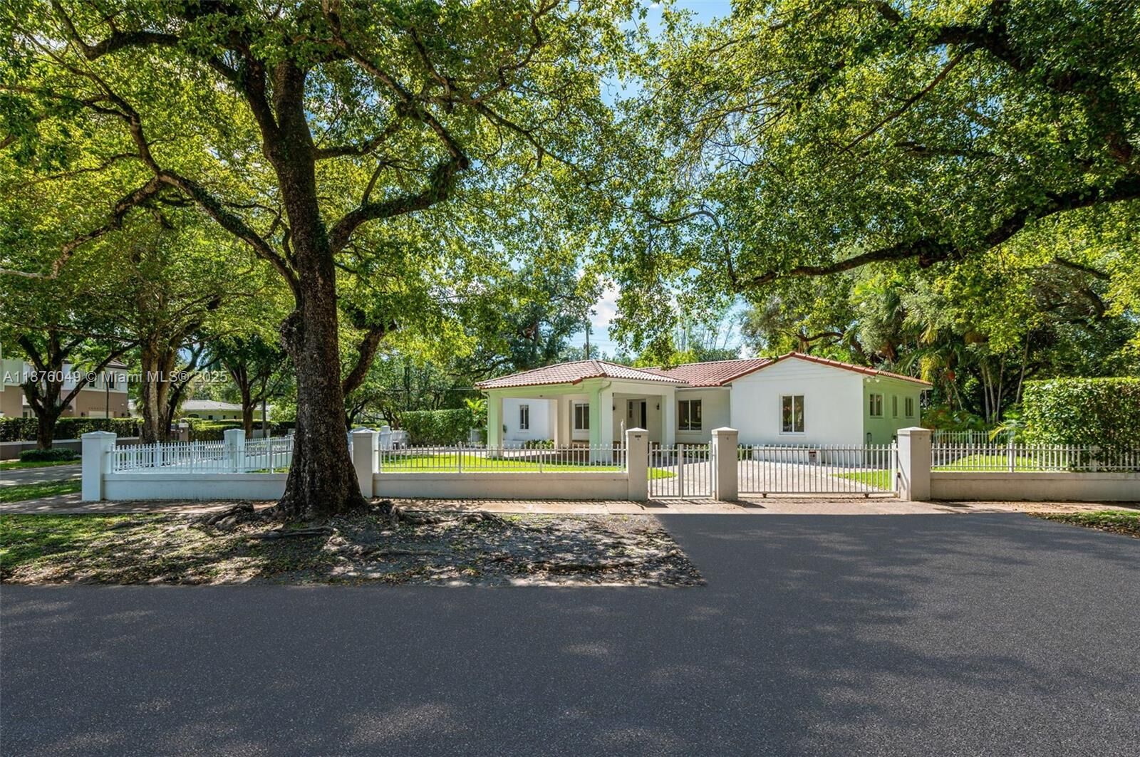 Property Photo: 1820 Ferdinand St FL 33134