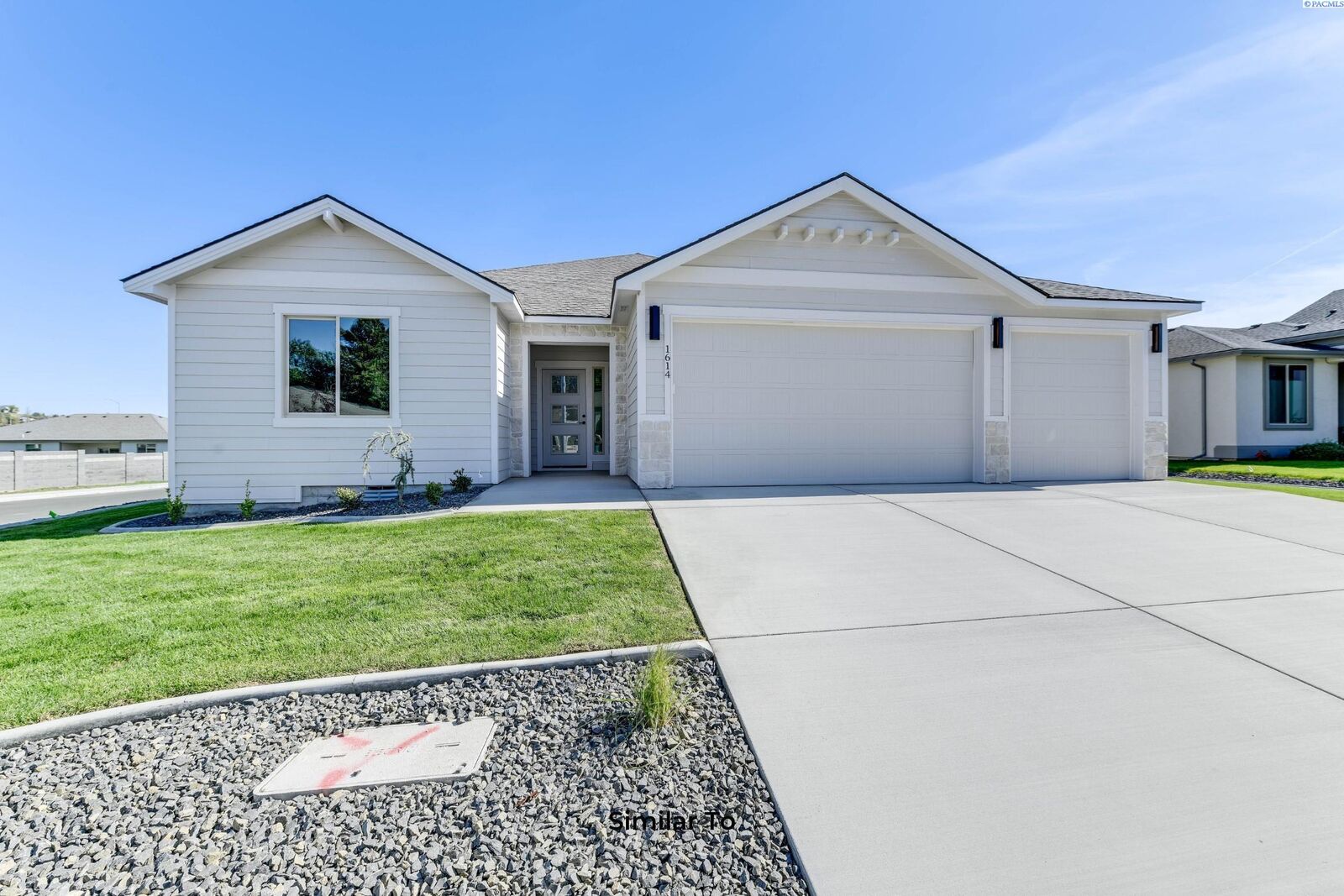 Property Photo: 2834 S Penn St WA 99338