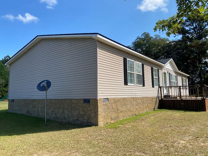 Property Photo:  1136 Cut Rd  GA 31716 