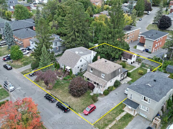 Property Photo: 469 Guy Street ON K1K 1C1
