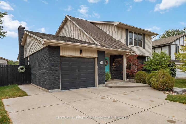 Photo de la propriété:  927 Farnham Road  ON N6K 1S2 