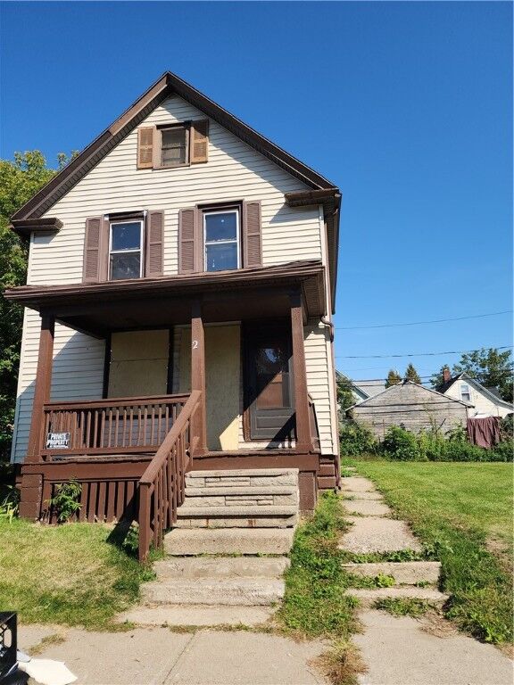 Property Photo: 2 Ludwig Park NY 14621
