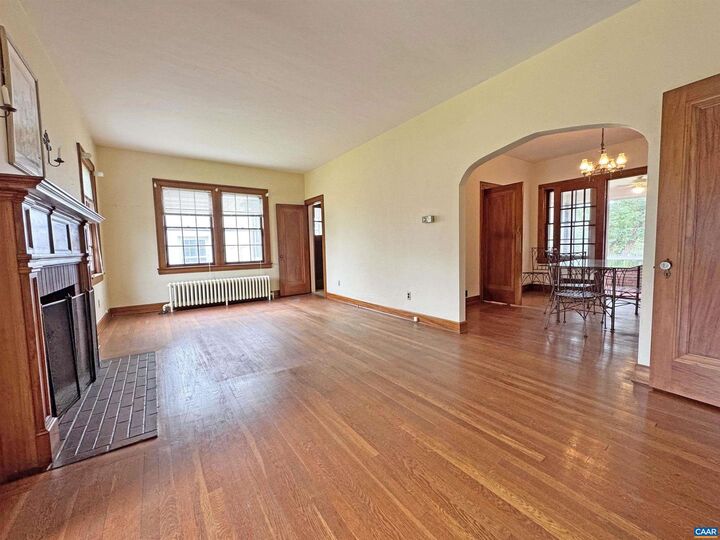Property Photo:  304 Crompton Rd  VA 22980 