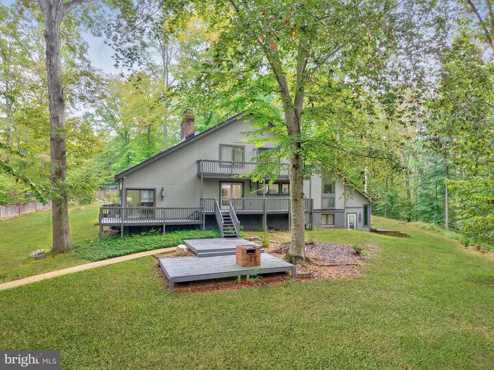 Property Photo:  6011 Occoquan Forest Drive  VA 20112 