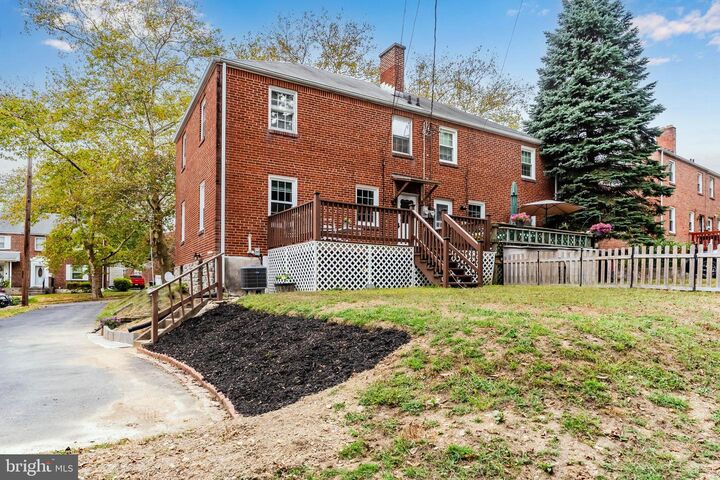 Property Photo:  361 Rumson Drive  PA 17104 