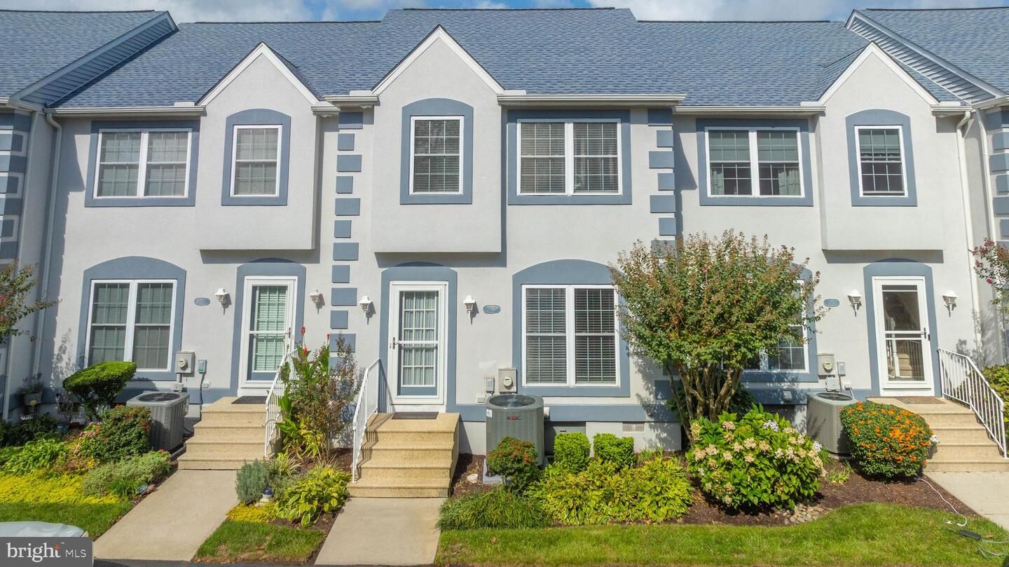 Property Photo:  280 American Eagle Way 2803  DE 19971 