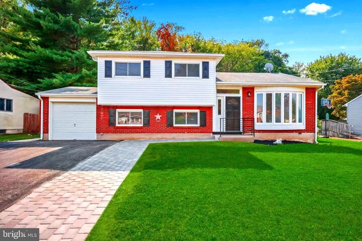 61 Argonne Avenue  Hamilton NJ 08620 photo
