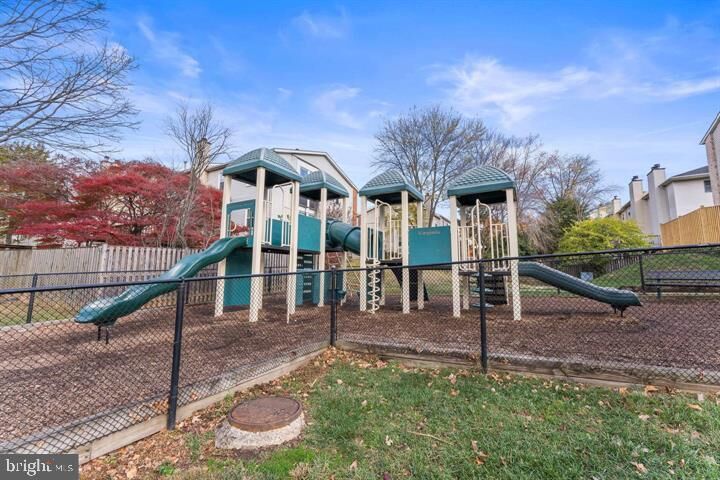 Property Photo:  3028 White Birch Court  VA 22031 