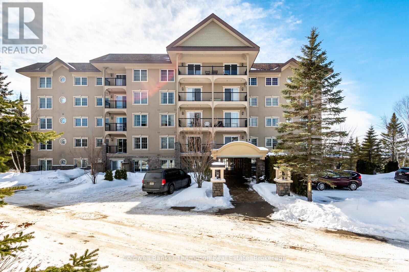 Property Photo:  4 Legacy Lane 203  ON P1H 2R2 