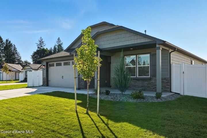 Property Photo:  16145 Hadley Lp  ID 83858 