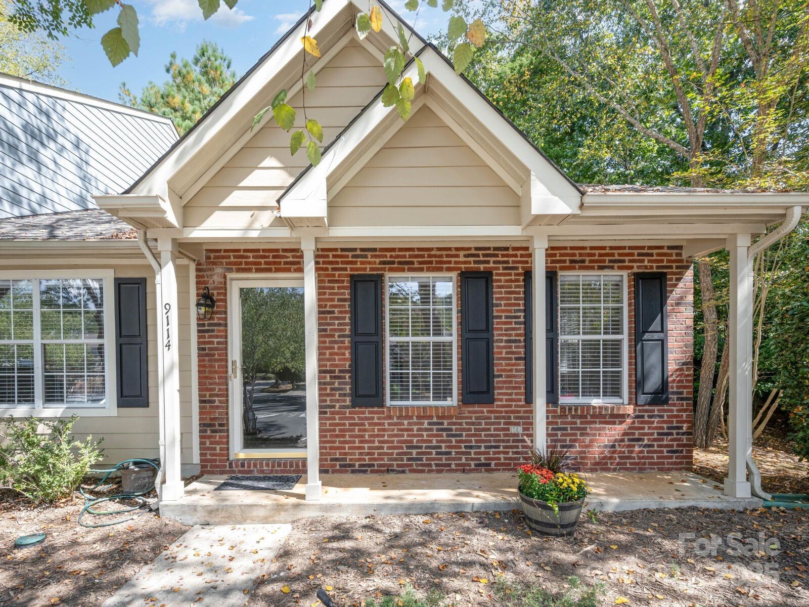 Property Photo:  9114 Arbourgate Meadows Lane  NC 28277 