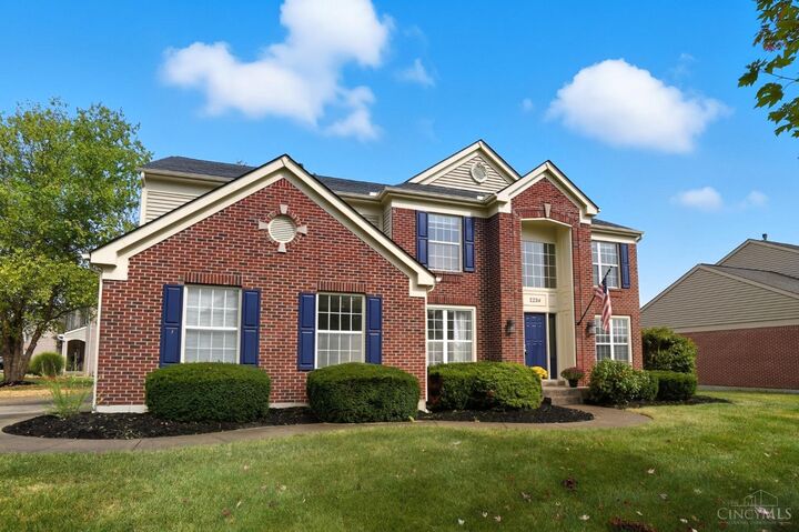 Property Photo:  1234 Chestnut Court  OH 45036 