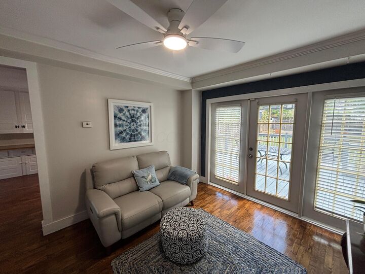 Property Photo:  954 S 18th Street  OH 43206 