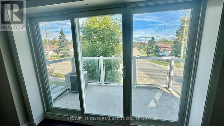 Photo de la propriété:  665 King Street West 208  ON K7G 2H3 