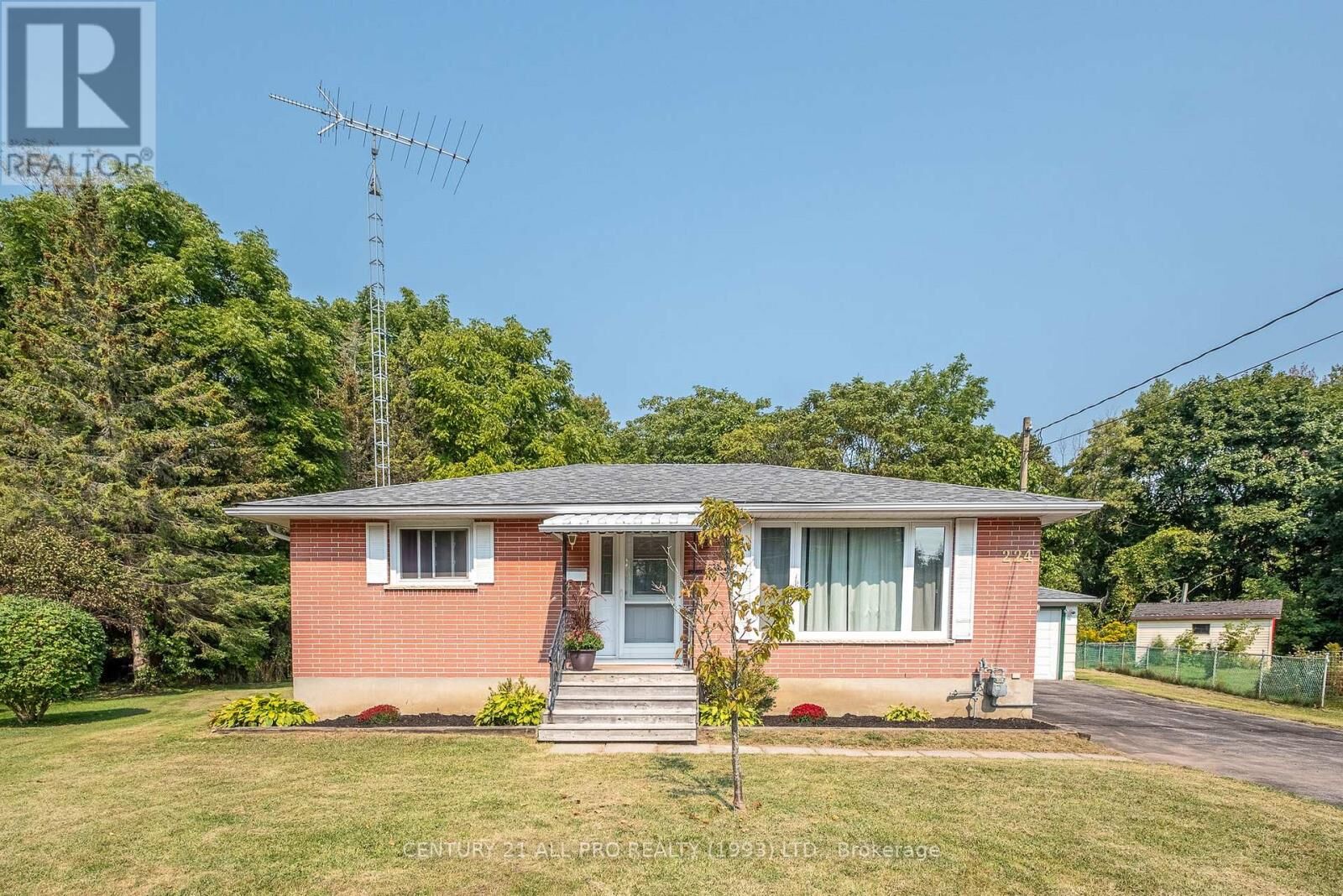 Photo de la propriété:  224 Nickerson Drive  ON K9A 1A5 