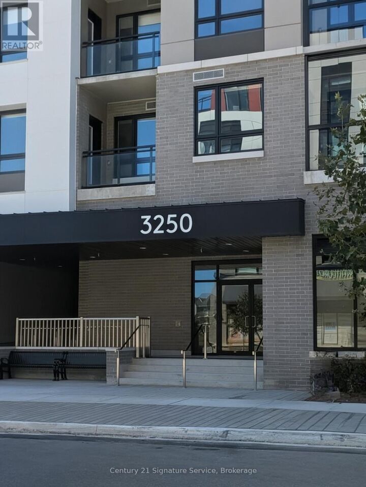 Photo de la propriété:  3250 Carding Mill Trail 205  ON L6M 1L3 