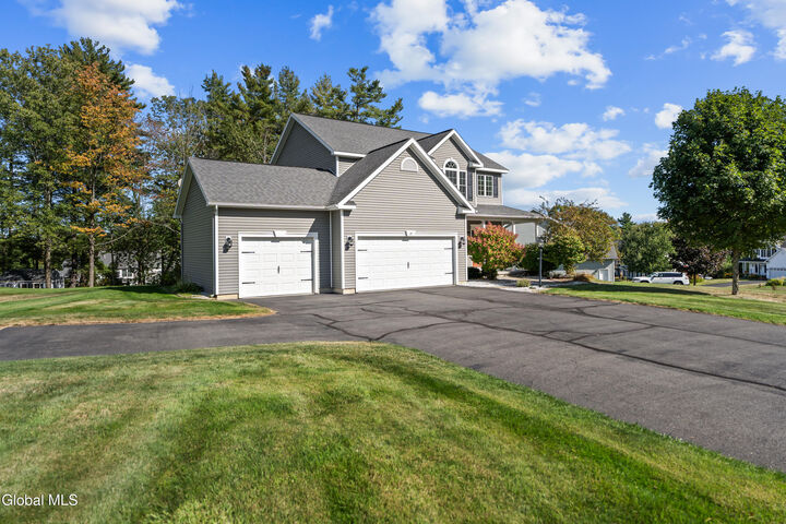 Property Photo: 19 Ridgewood Drive NY 12118