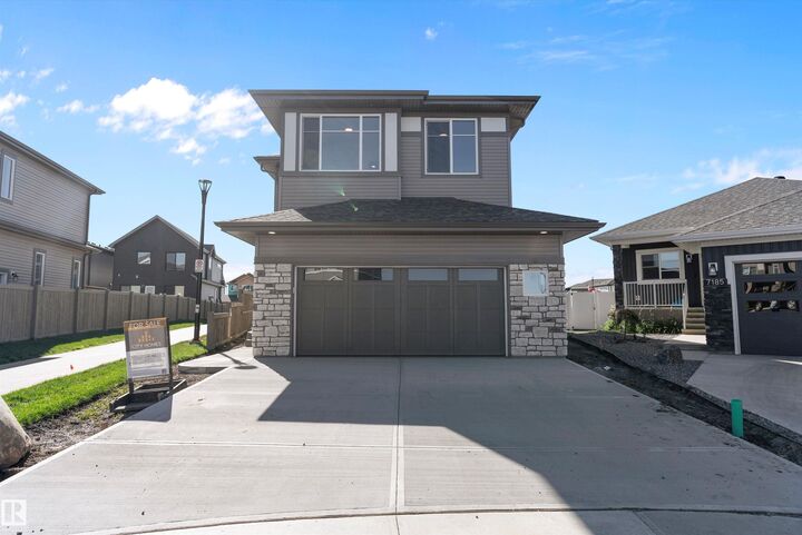 Photo de la propriété:  7181 177A Ave NW  AB T5Z 0T8 