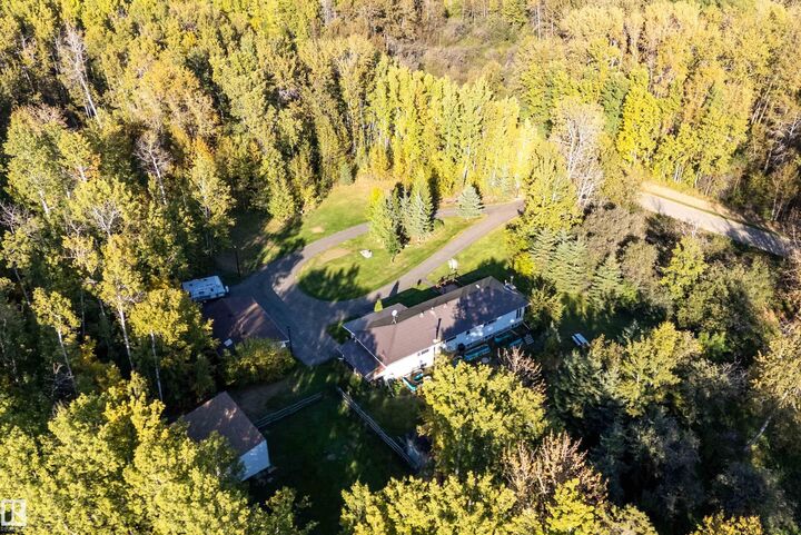 Property Photo:  54113 Rge Road 13 4  AB T7Y 0J2 