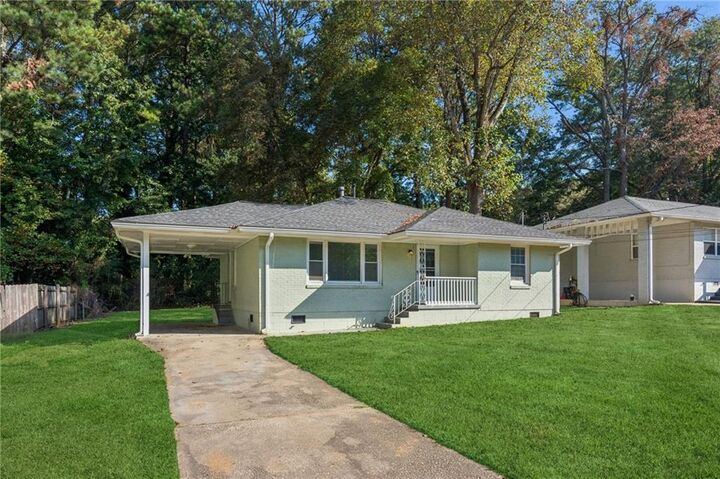 Property Photo:  3260 Glenco Drive  GA 30032 