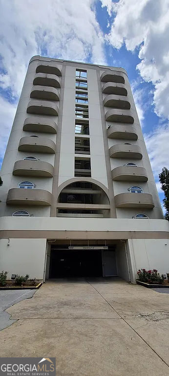 Property Photo:  2161 Peachtree Road NE 401  GA 30309 