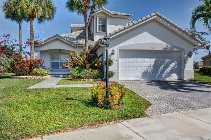 Property Photo:  10829 NW 62nd Ct  FL 33076 