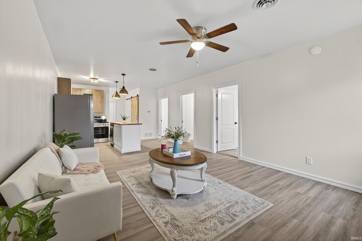 Property Photo:  607 W Warren St - Unit B  IN 47446