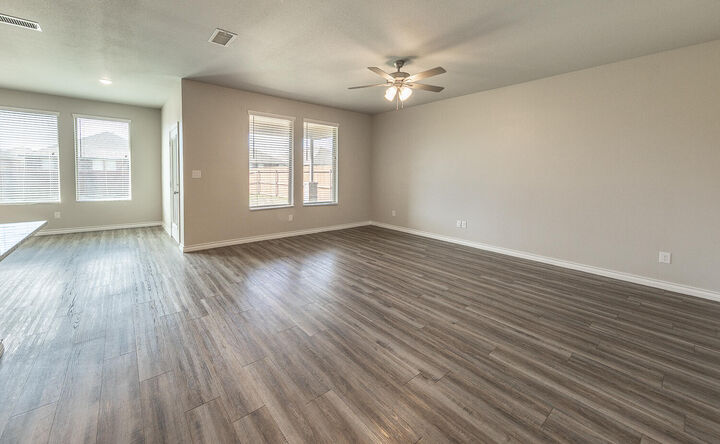Property Photo:  7015 21st Street  TX 79407 