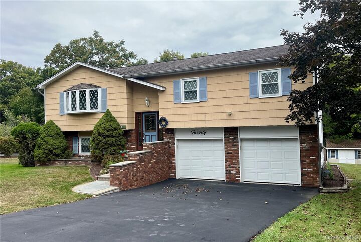 20 Jones Drive  Highland Mills NY 10930 photo