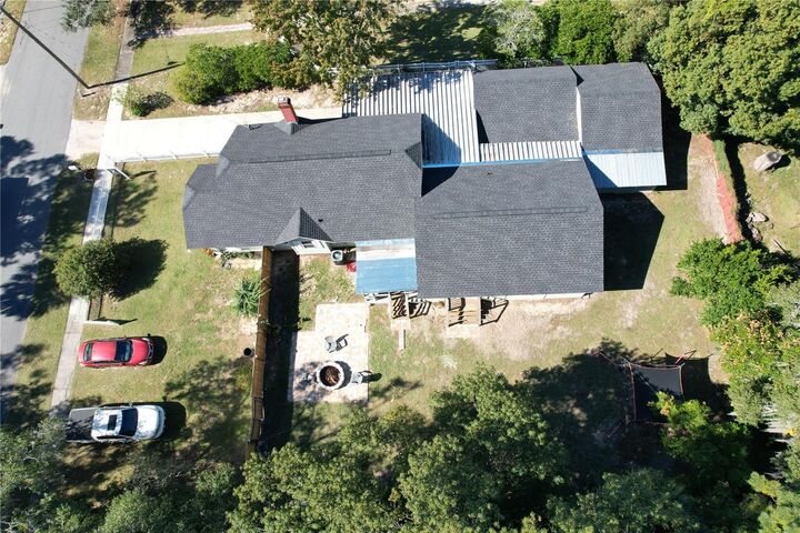 Property Photo: 1317 E 2nd Avenue FL 32757