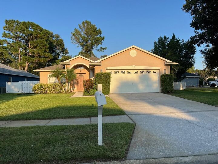 Property Photo:  1413 Watermill Circle  FL 34689 