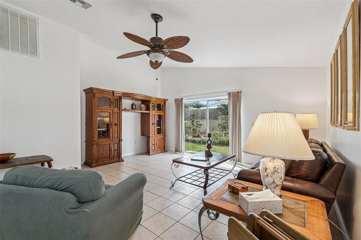 Property Photo: 400 Lake Suzanne Drive FL 33859