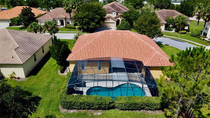 Property Photo:  4036 Oakrise Loop  FL 33837 