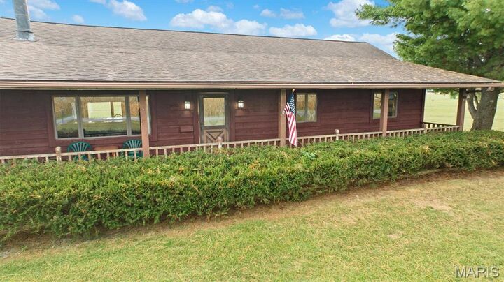 Property Photo:  11938 Davis Road  IL 62001 