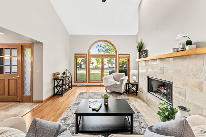 Property Photo:  S75w17553 Harbor Cir  WI 53150 