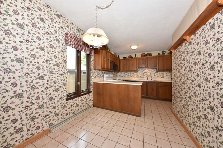 Property Photo:  4876 S 19th St  WI 53221 