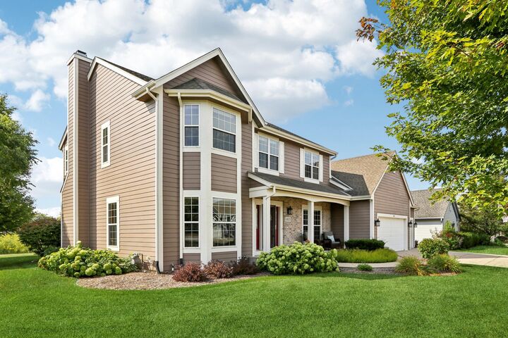 Property Photo:  4923 W Devinshire Dr  WI 53132 