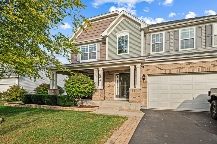 Property Photo:  1002 Hudson Drive  IL 60431 