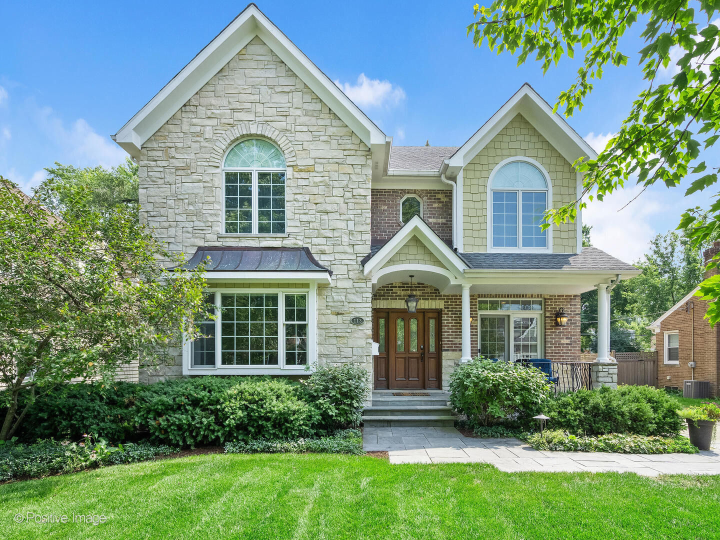 Property Photo: 113 Mohawk Drive IL 60514