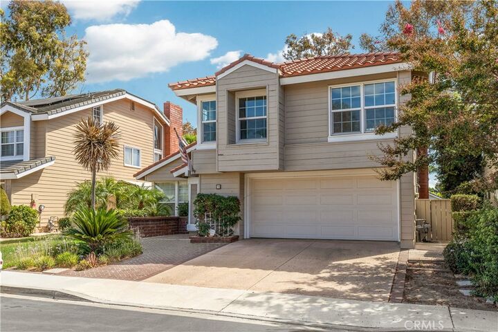 Property Photo:  11 Recodo  CA 92620 