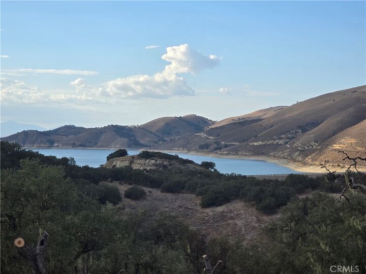 61446 61502 Vista  Bradley CA 93426 photo