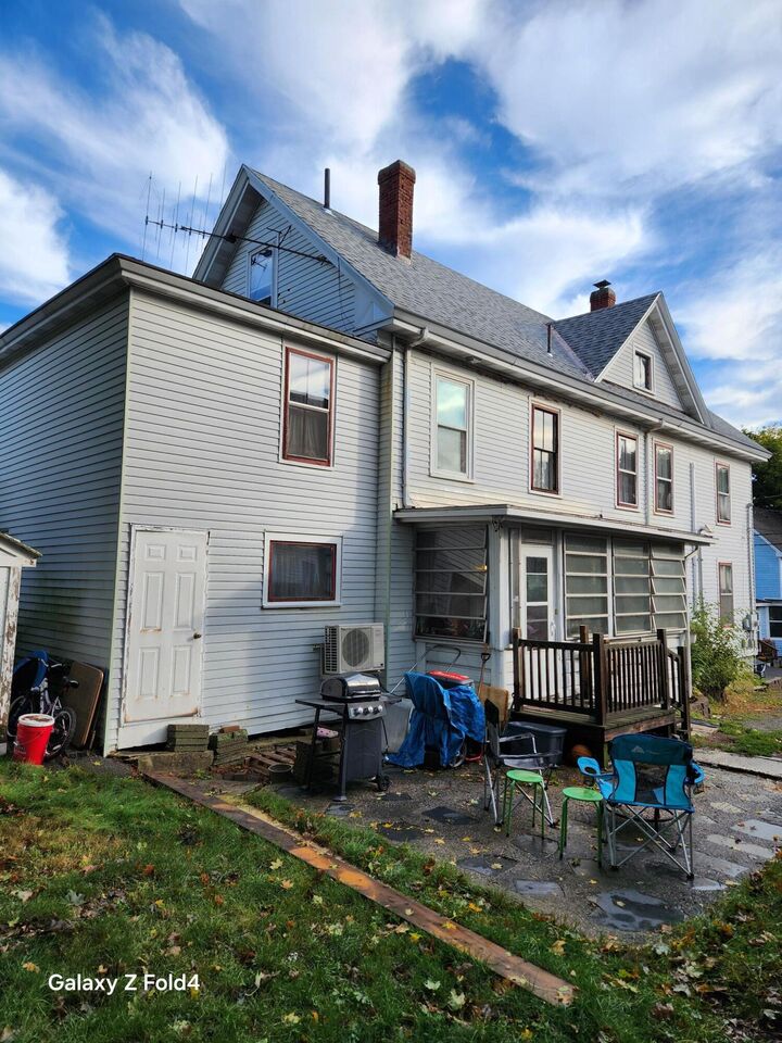 Property Photo:  104 Pearl Street  ME 04401 