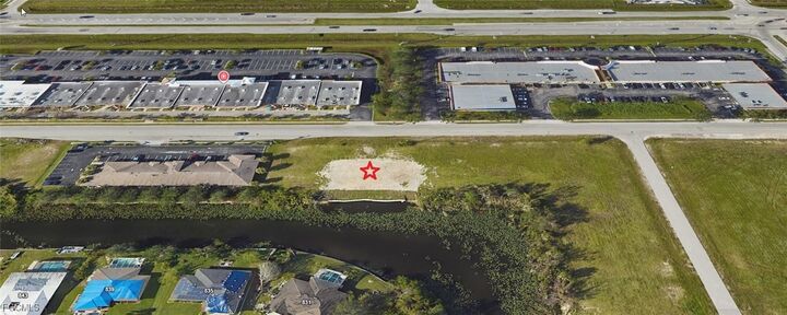 Property Photo:  828 SW 4th Street  FL 33991 