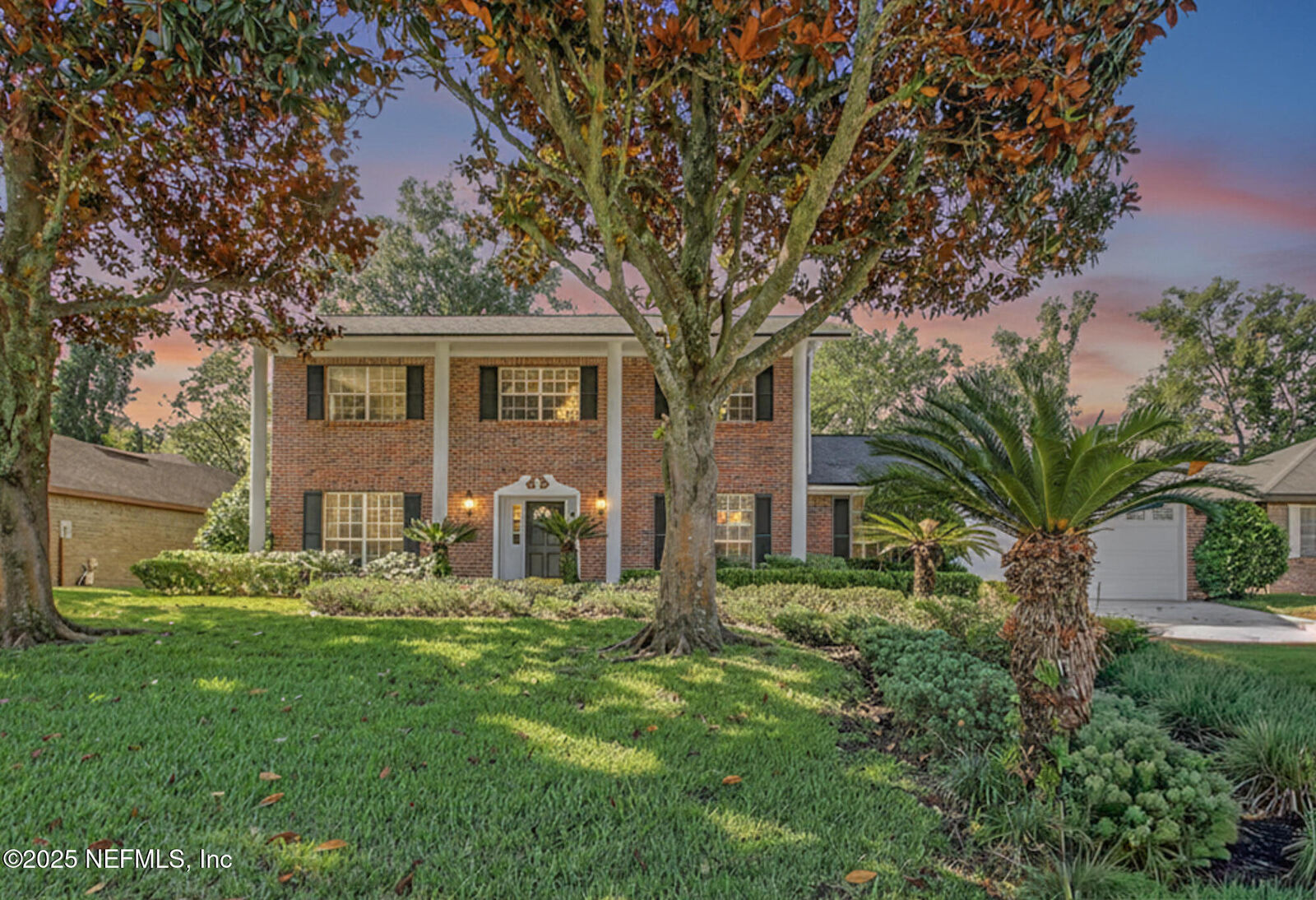 Property Photo:  8637 Royalwood Drive  FL 32256 