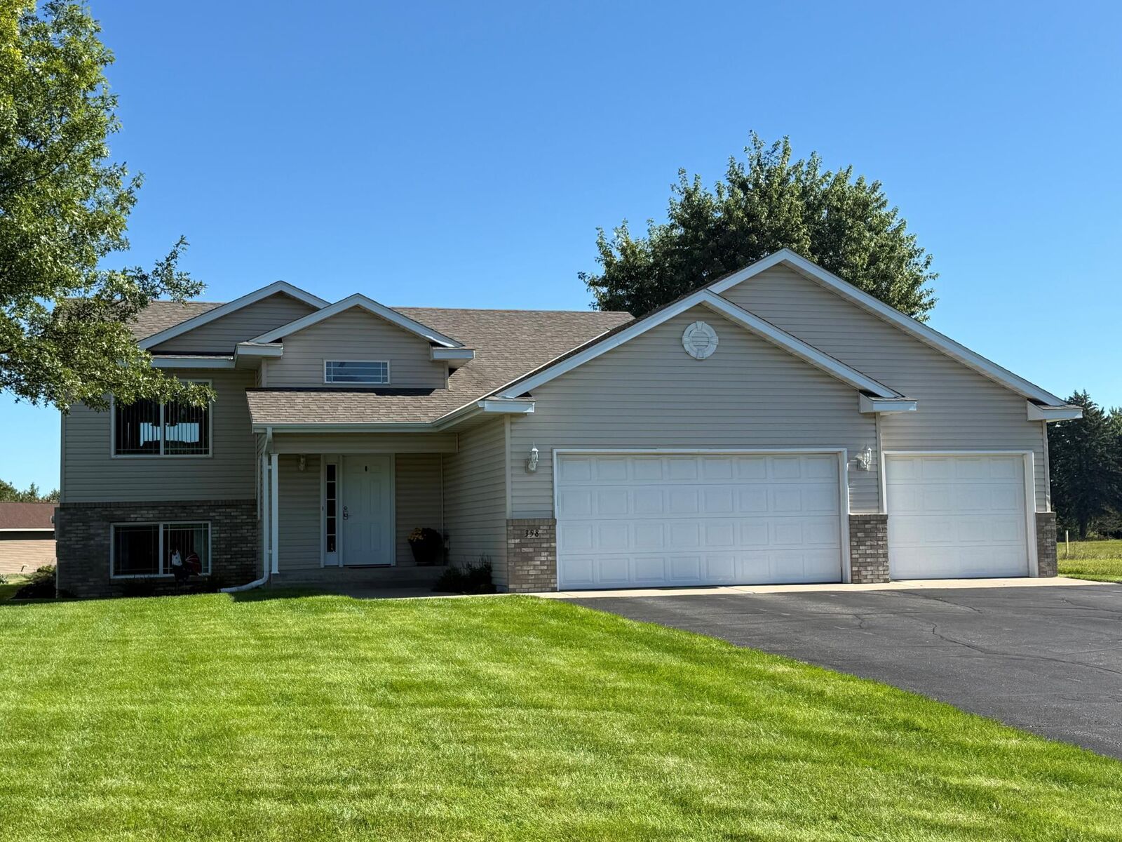 Property Photo: 358 4th Avenue SE MN 56374