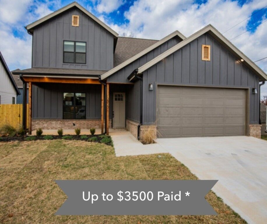 Property Photo:  2327 W Seminole Drive  AR 72758 