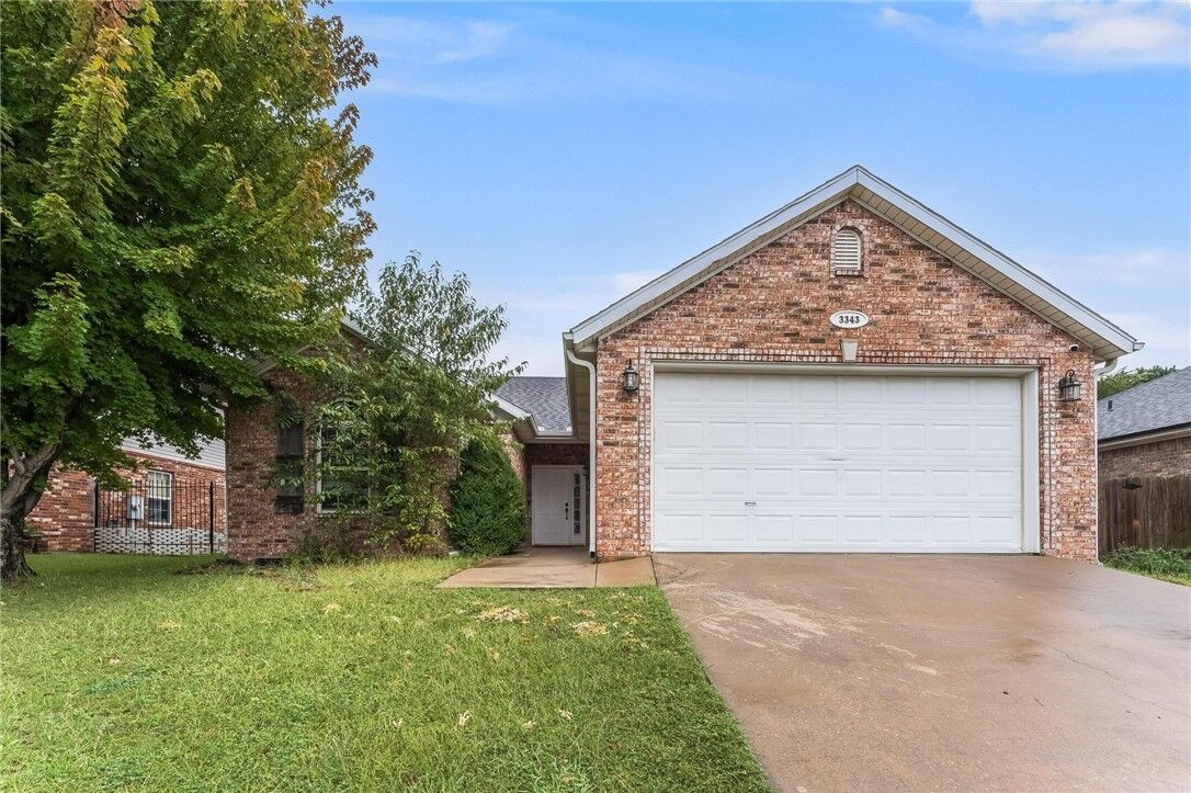 Property Photo: 3343 Grainger Circle AR 72764