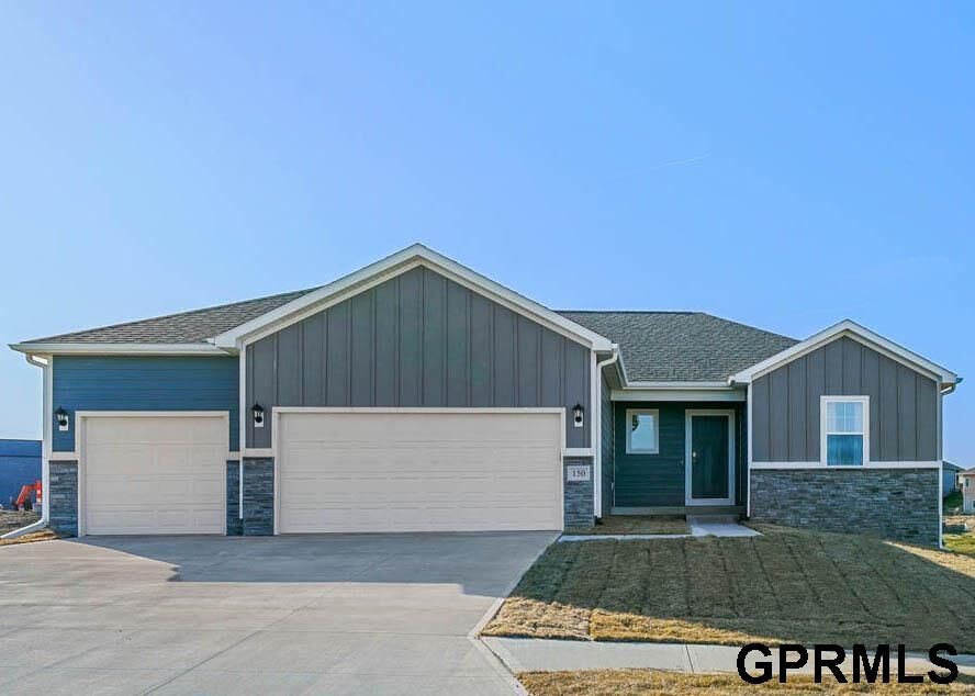 Property Photo:  12311 S 205th Avenue  NE 68028 