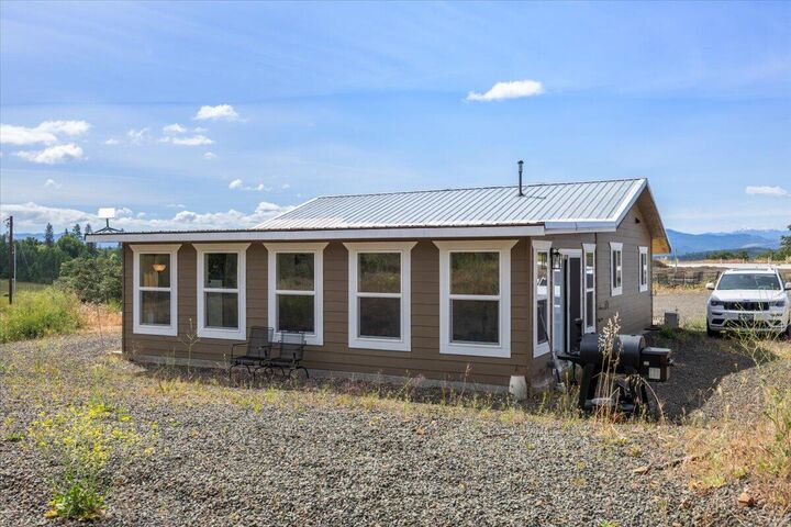 Property Photo: 1510 Ball Road OR 97524